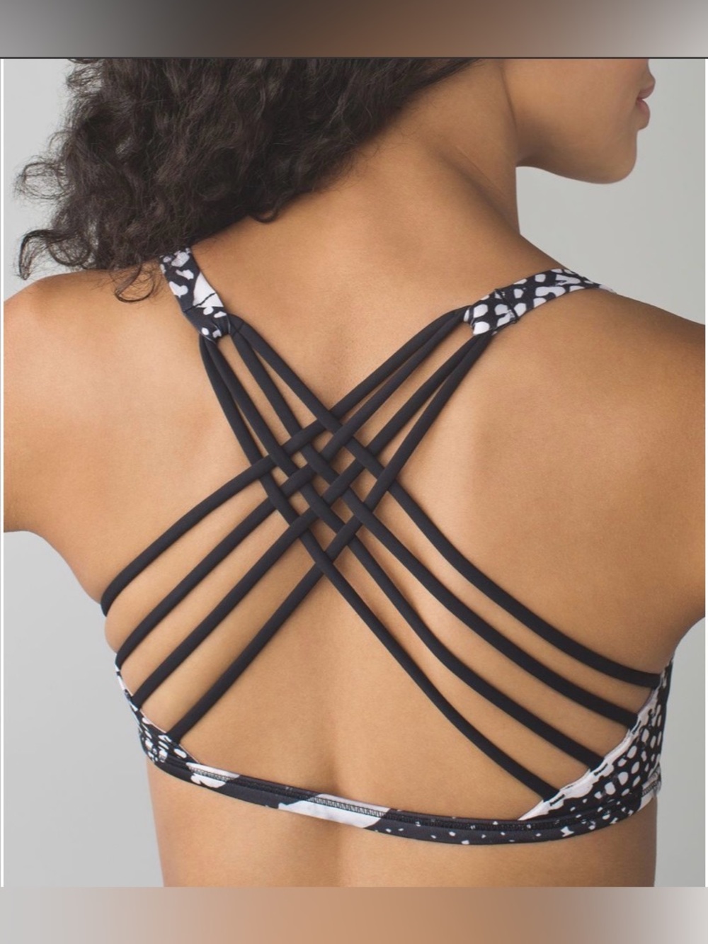 Lululemon Athletica Free To Be Bra Size 4